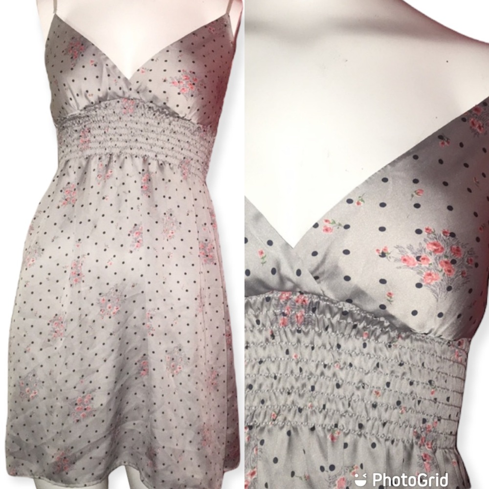 🛍4/$20🛍 Vintage Silky Grey Polka Dot Dress